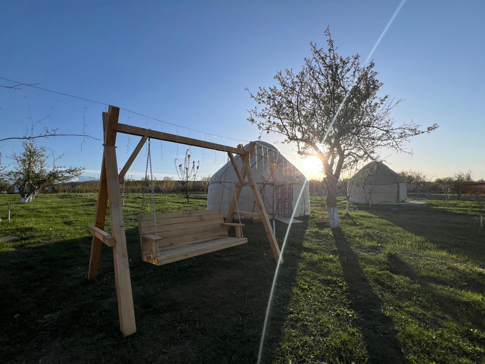 Hotel Bosogo Yurt Camp Bokonbayevo Zewnętrze zdjęcie